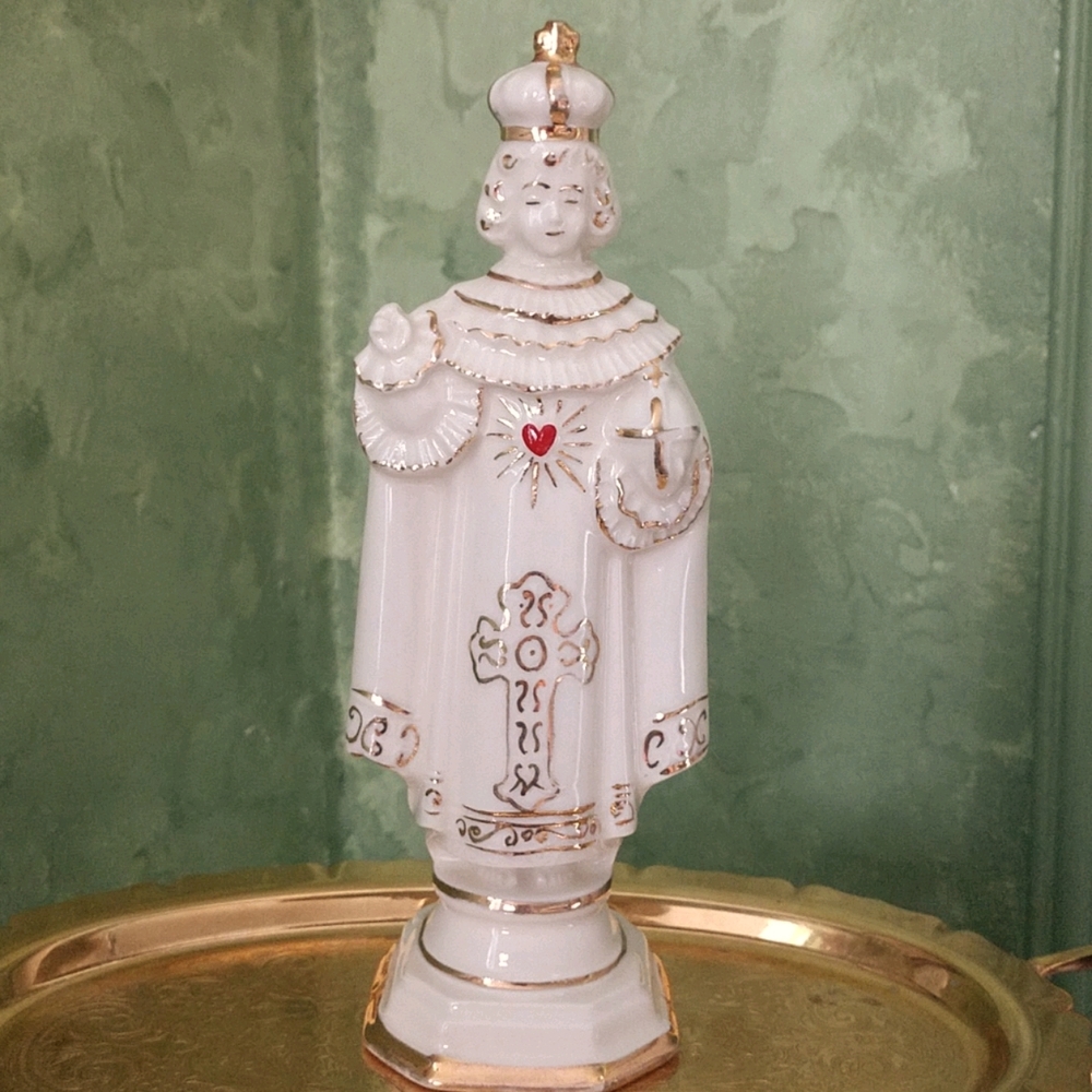 Infant of Prague ceramic statue PERFECT GIFT